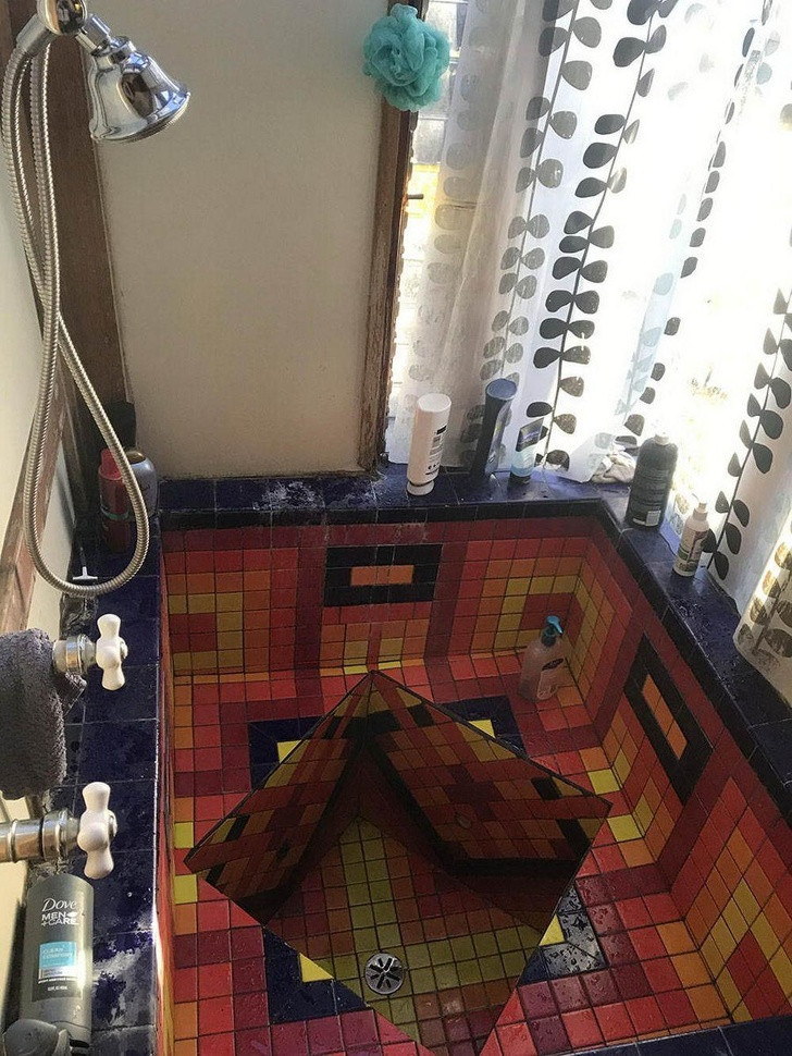 Sàn nhà tắm với phong cách ảo ảnh thị giác không gian.