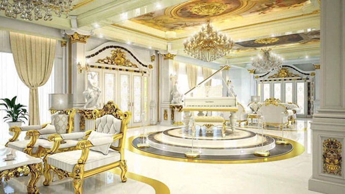 Biệt thự được dát vàng với nội thất kiểu hoàng gia, sang trọng chẳng khác cung điện. Ảnh: Facebook