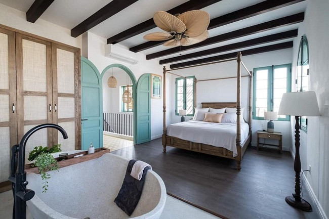 Ngôi nhà được thiết kế để tận dụng triệt để vị trí “đắc địa” giữa thiên nhiên, đất trời.