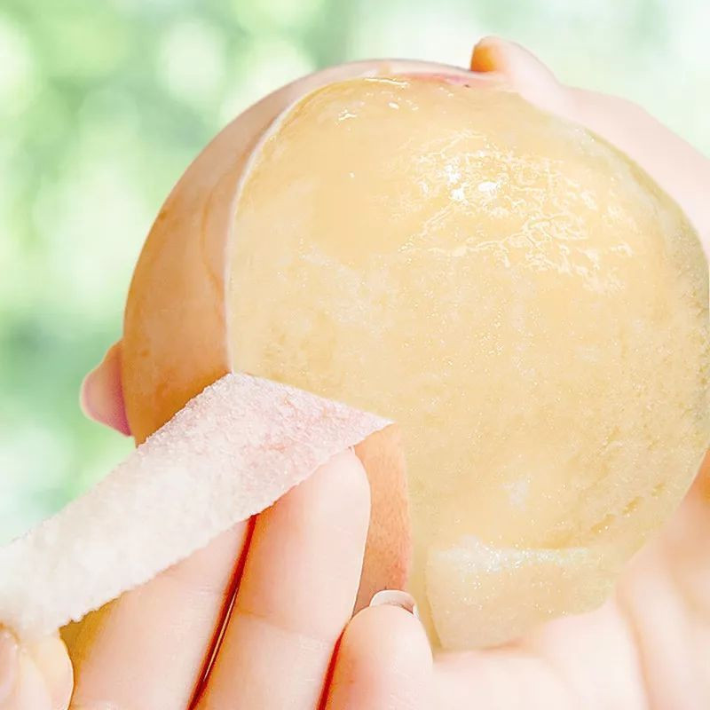 Theo Sohu, đào Dương Sơn được trồng bằng kinh nghiệm tích lũy suốt 70 năm của người dân nơi đây.