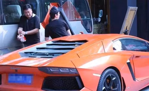 Thiếu gia Vương Tư Thông từng có lần thẳng thắn chia sẻ: "Tôi mua xe còn nhiều hơn các bạn mua rau".