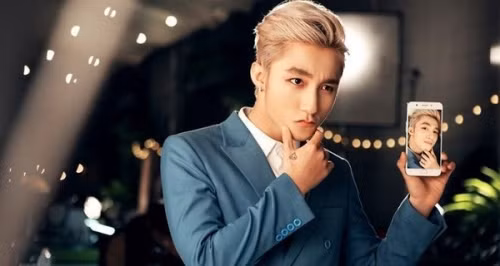 Đáng chú ý, một số thông tin ngoài lề cũng cho hay cát-xê hát của Sơn Tùng M-TP là 1,2 tỷ đồng và chi phí để sử dụng hình ảnh của anh lên tới 800 triệu đồng.