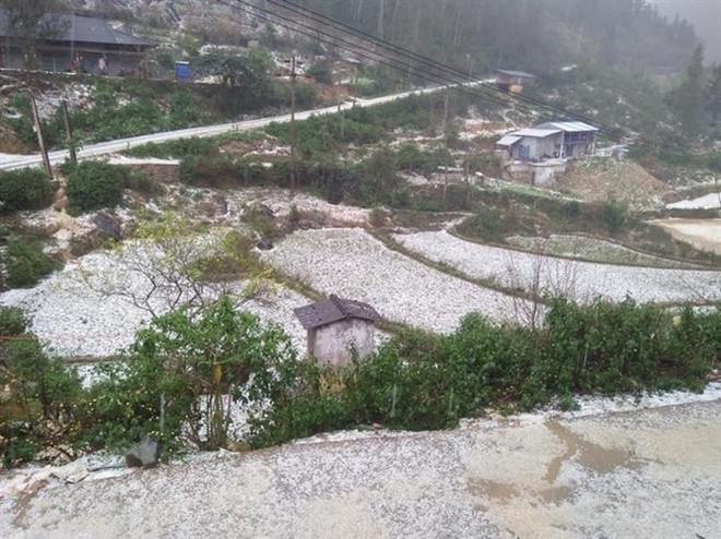 Ngay 27-28 Tet, Bac Bo va Bac Trung Bo kha nang xuat hien mua da va loc set