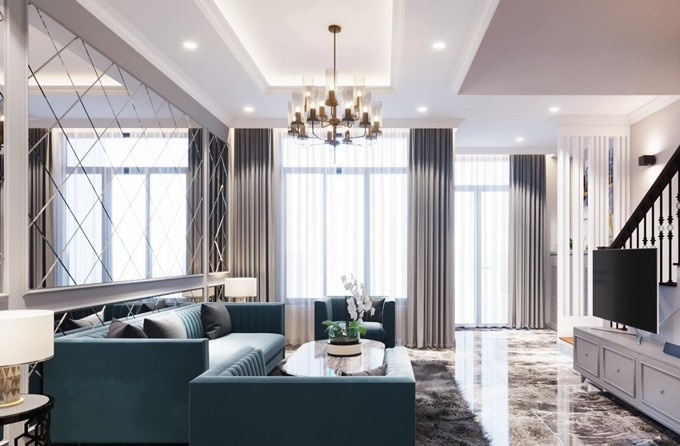  Biệt thự của Cao Thái Sơn có 3 tầng, và được xây theo phong cách bán cổ điển. Phòng khách được bài trí sang trọng với sofa đôi và có kính lớn để tạo không gian thoáng đãng. Ảnh: Lao động