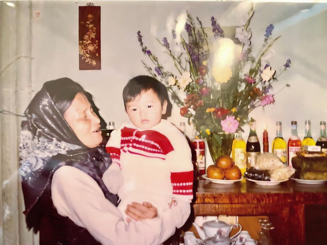 Lúc bé, chàng thiếu gia Nguyễn Thế Anh đã vô cùng bụ bẫm. Ảnh: Internet