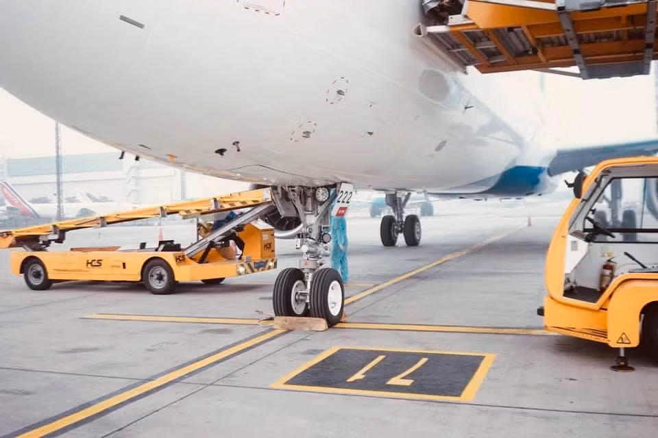 Airbus A321NEO ACF được trang bị động cơ đời mới, cho phép tiết kiệm ít nhất 16% nhiên liệu tiêu thụ, giảm thiểu tới 75% tiếng ồn và 50% lượng khí thải ra môi trường. Ảnh: Facebook