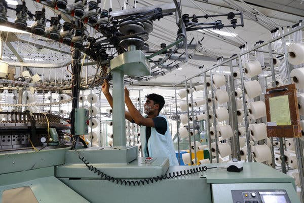 Những sản phẩm chất lượng sẽ được thương hiệu thời trang H&amp;M giới hạn số lượng trên từng mẫu thiết kế nhằm giảm thiểu rủi ro.