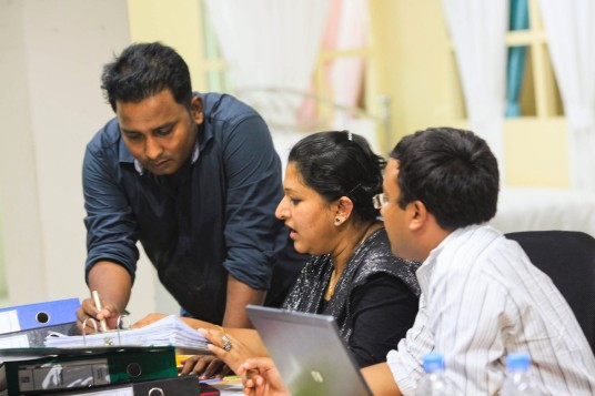 Đội ngũ thiết kế của H&amp;M gồm hơn 100 người làm việc không ngừng nghỉ tại trụ sở chính thuộc thủ đô Stockholm của Thụy Điển.