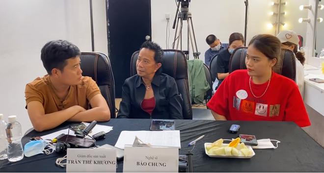 Tranh cãi "thánh sún" Ngân Thảo ngồi ghế giám khảo casting "Thách Thức Danh Hài" Tranh cai