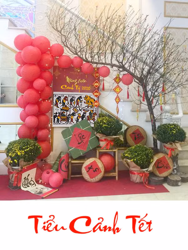 Một số ý tưởng thiết kế tiểu cảnh tết truyền thống như khung cảnh tết quê với cuộc rơm, bánh chưng, bánh tét, dưa hấu đỏ, câu đối, …