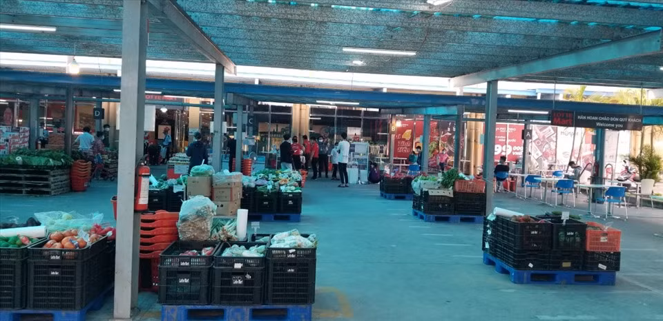 Doc dao nhung mo hinh “cho kieu moi” thoi gian cach xa hoi-Hinh-6