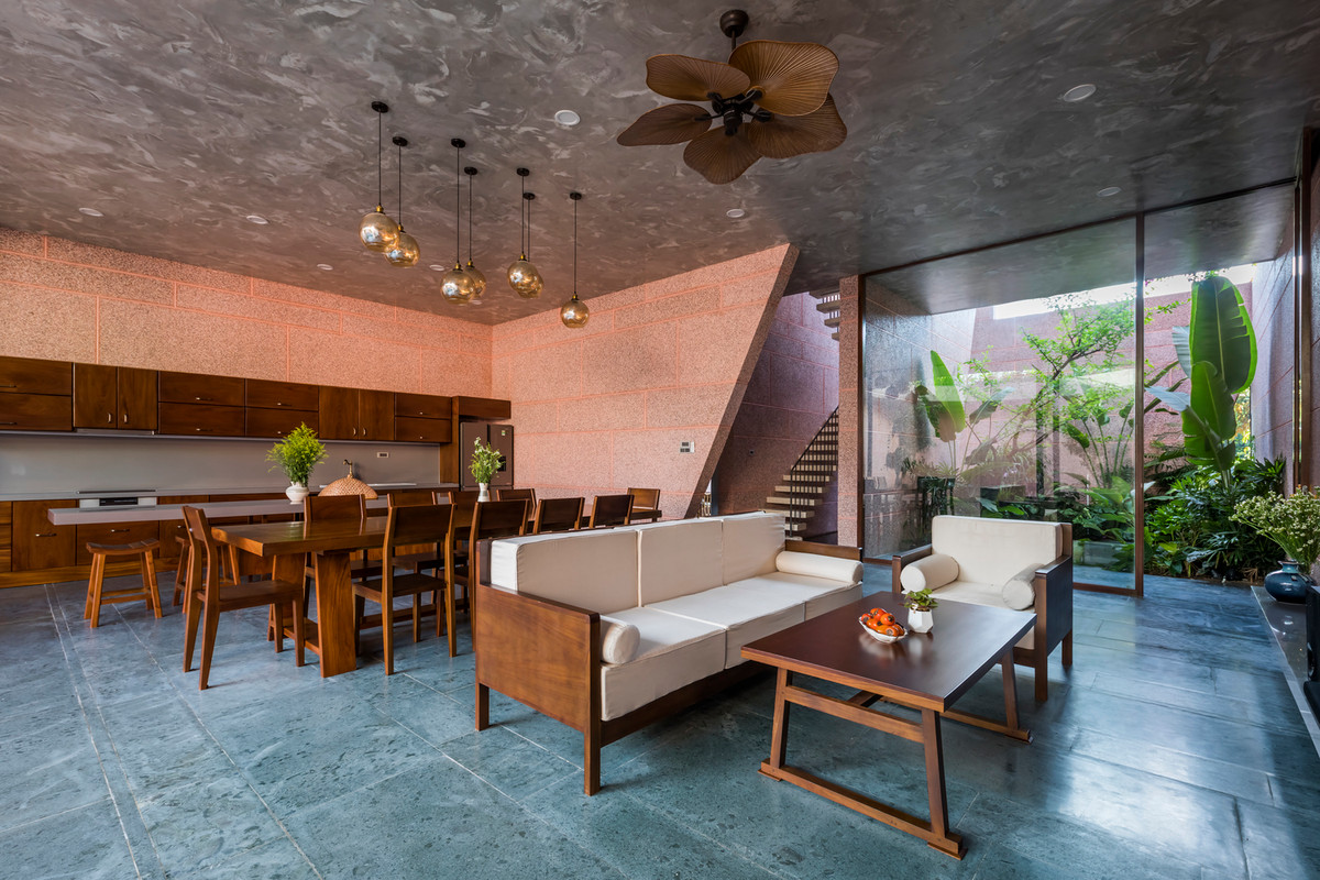 Kiến trúc sư tính toán mặt bằng theo mục đích sử dụng và từng hoạt động diễn ra để đảm bảo sự tiện nghi cho ngôi nhà.