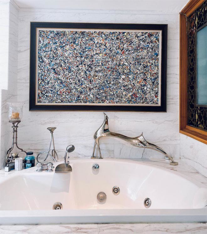 Đáng chú ý, bồn tắm cực xịn trong phòng tắm của Shark Khoa được ước tính không dưới 50 triệu.