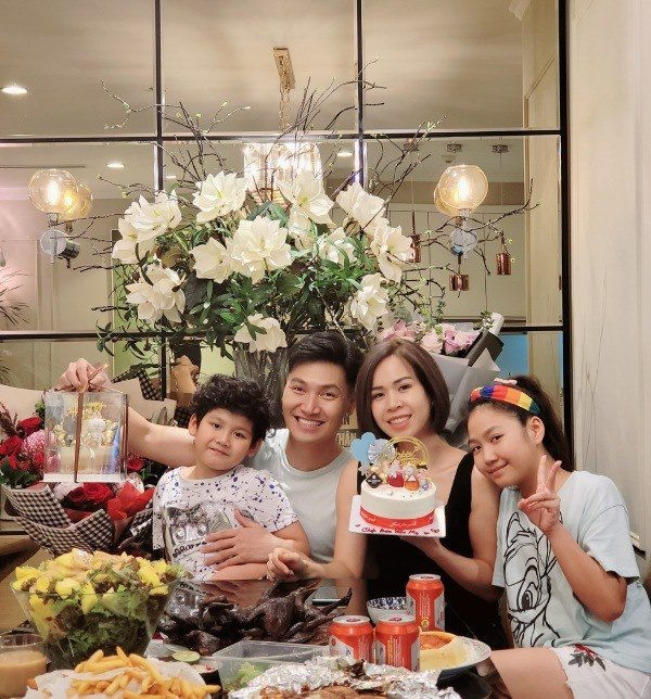 Tương tự, căn hộ của diễn viên Mạnh Trường có diện tích 140m2, tọa lạc ở trung tâm Hà Nội. Ảnh: FBNV