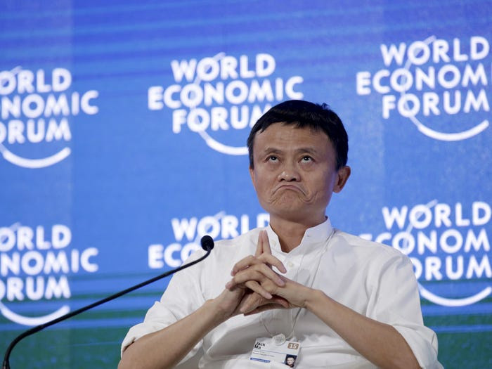 Lần xuất hiện công khai cuối cùng của Jack Ma là tại hội nghị Thượng Hải hồi tháng 10/2020, nơi ông chỉ trích các cơ quan quản lý Trung Quốc vì đã kìm hãm sự đổi mới. Ảnh: Reuters.