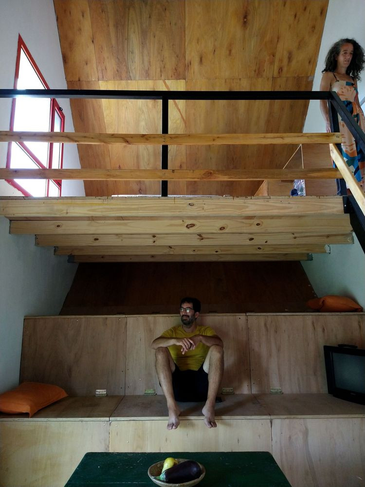 Gỗ là vật liệu chủ đạo mang lại cảm giác ấm cúng.