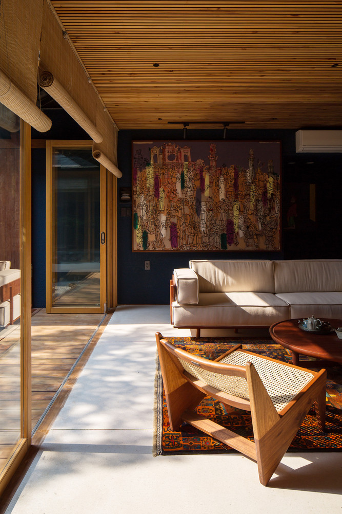 Trong nội bộ, các hoạt động của con người được khuyến khích diễn ra theo các tình huống khác nhau, tạo ra các ranh giới không gian khác nhau.