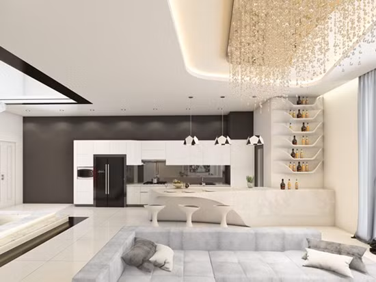 Nhiều đèn chùm, đèn thả… được trang trí khắp căn nhà.