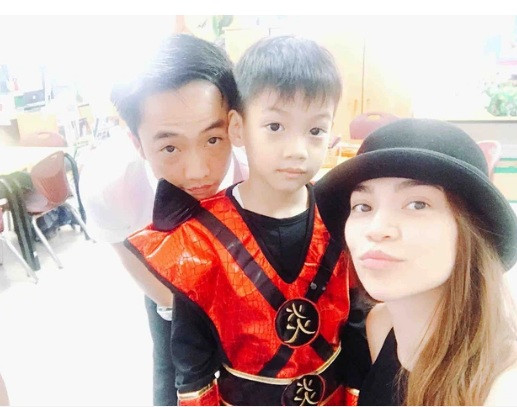 Subeo được bố mẹ cho học bậc tiểu học của ngôi trường này với mức học phí gần 300 triệu đồng/năm.