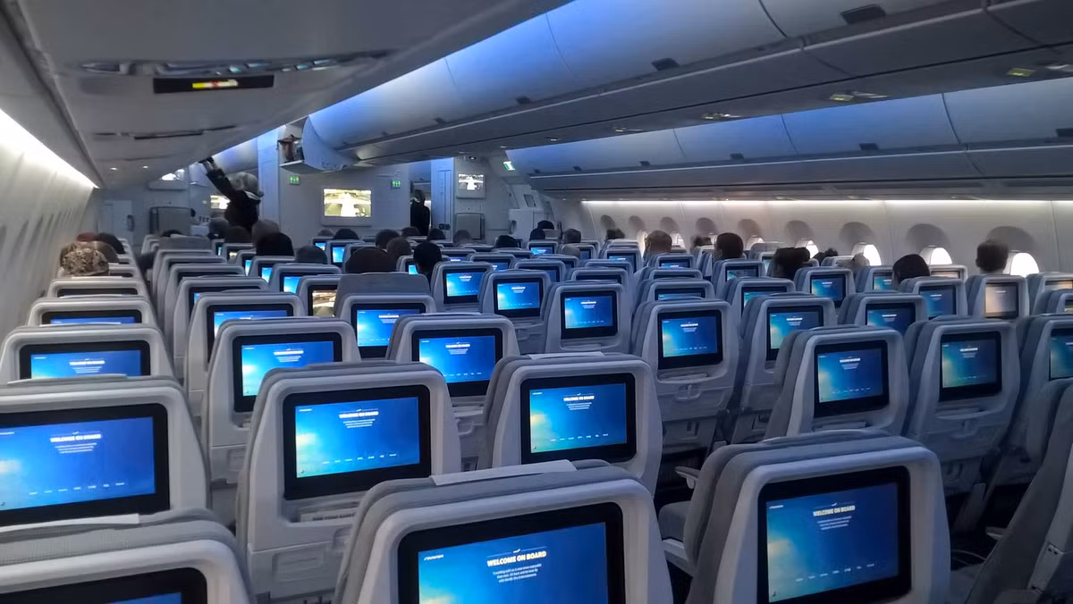 A350 có 29 ghế hạng thương gia, 45 ghế hạng phổ thông đặc biệt và 231 ghế hạng phổ thông. Ảnh: Getty Imgae