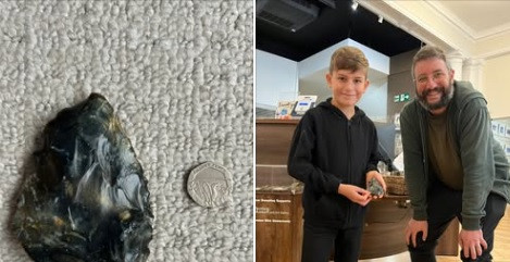 Theo ông Sainsbury, thứ mà cậu bé Ben tìm thấy là một chiếc rìu cầm tay Mousterian. Nó được tạo ra bởi những thế hệ người Neanderthal cuối cùng ở khu vực đó. Ảnh: Worthing Museum.