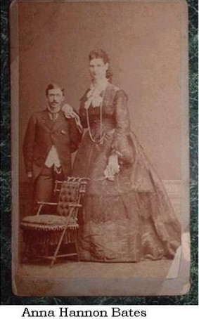 Sau khi 2 con lần lượt qua đời, vợ chồng Anna thực hiện chuyến lưu diễn cuối cùng vào năm 1880 rồi nghỉ hưu. Năm 1888, Anna qua đời và được chôn cất tại thị trấn Seville. Ông Martin đã mua một bức tượng Nữ thần Hy Lạp cao 4,6m từ châu Âu và đặt trên mộ bà. Năm 1919, Martin qua đời và được chôn cất cạnh Anna.