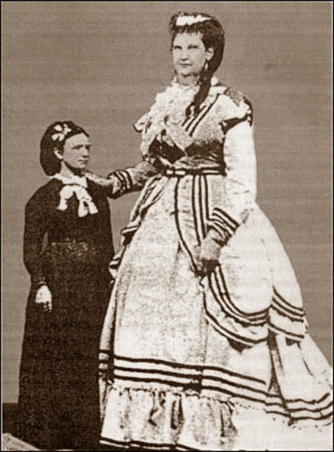 Bảy năm sau, Anna sở hữu chiều cao khủng 2,4m. Chiều cao ấn tượng của cô đã được PT Barnum - chủ rạp xiếc Barnum và Bailey để ý tới. Cô sau đó đã làm việc tại Bảo tàng New York của Barnum.