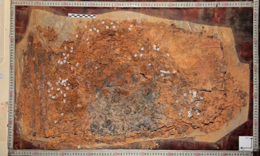 Phát hiện này đánh dấu lần đầu tiên tìm thấy bộ áo giáp được làm từ nhiều loại vật liệu có niên đại vào thời nhà Hán. Đồng thời, bộ áo giáp cho thấy trình độ thủ công xuất sắc của các nghệ nhân thời nhà Hán vào hơn 2.000 năm trước.