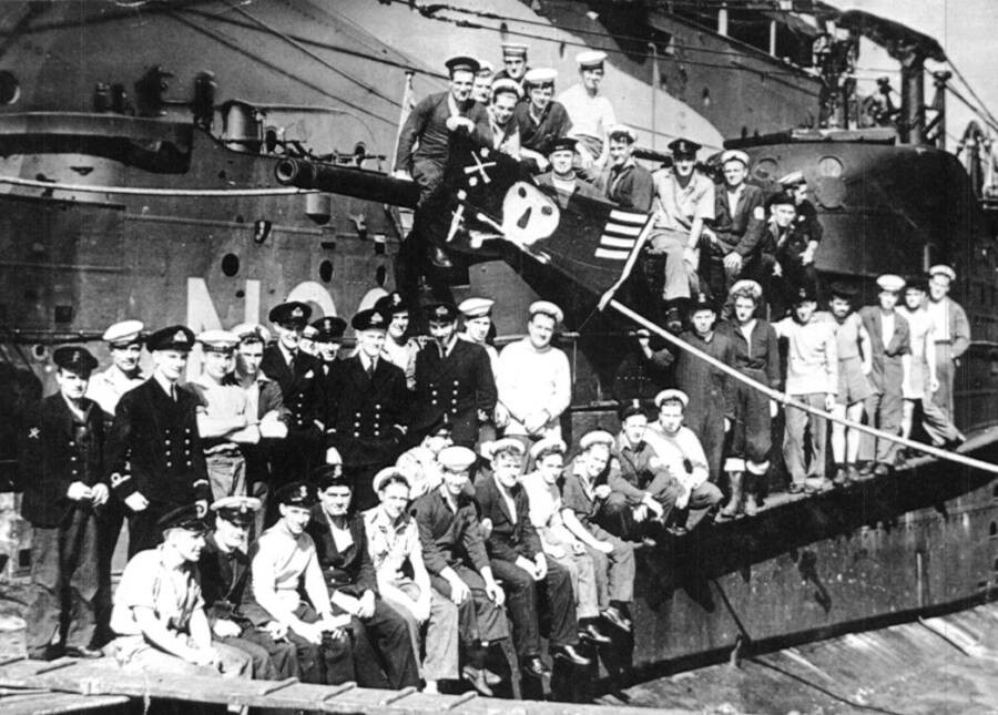 Trong suốt nhiều năm, tàu ngầm HMS Trooper được cho là bị đánh chìm sau khi trúng một quả mìn của hải quân Đức.