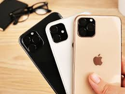 Về dung lượng pin, nguồn tin thân cận với Foxconn tiết lộ mẫu iPhone 11 Pro Max cao cấp nhất có thể có pin 4.000mAh. Còn theo GSMArena, 3 mẫu máy mới sẽ có dung lượng pin lần lượt là 3.110, 3.190 và 3.500mAh, đi kèm công nghệ sạc nhanh Power Delivery 3.0. Ảnh: News.