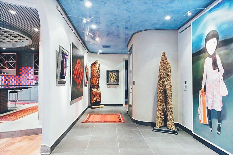 Phòng thư giãn với trang thiết bị âm thanh cao cấp.