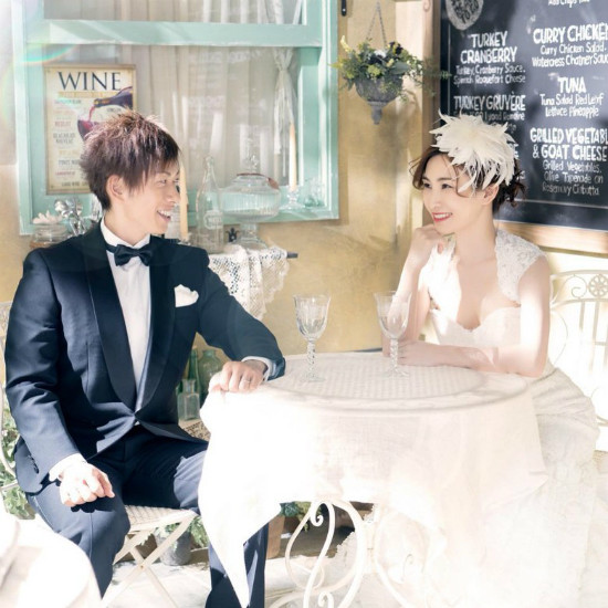 Hachu cho biết, suốt 4 năm yêu nhau, nghề nghiệp của Ken Shimizu từng nhiều lần khiến cô cảm thấy khủng hoảng và stress. Cô đã khóc rất nhiều vì đau khổ khi thấy bạn trai mình lên giường hằng ngày với nhiều phụ nữ khác nhau.