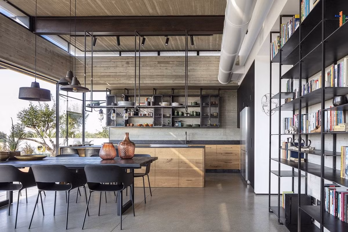 Nhà bếp thiết kế hiện đại, có thể nhận toàn bộ ánh sáng tự nhiên vào ban ngày.