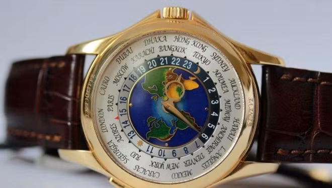 Quy dinh hoan thue cho be 9 tuoi mua dong ho 6 ty ra sao?