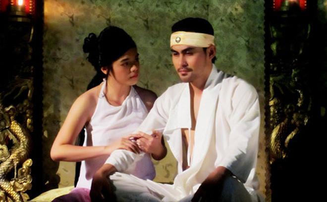 Chuyen ngoai tinh cua thai hau, cong chua day song cung dinh thoi Ly