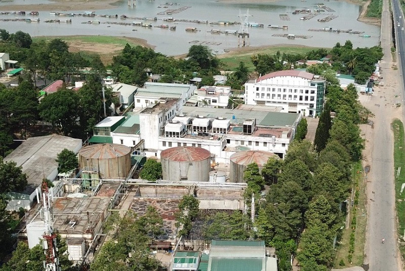 Cong ty AB Mauri ngung hoat dong nhung van boc mui hoi khong ai ngui noi-Hinh-2