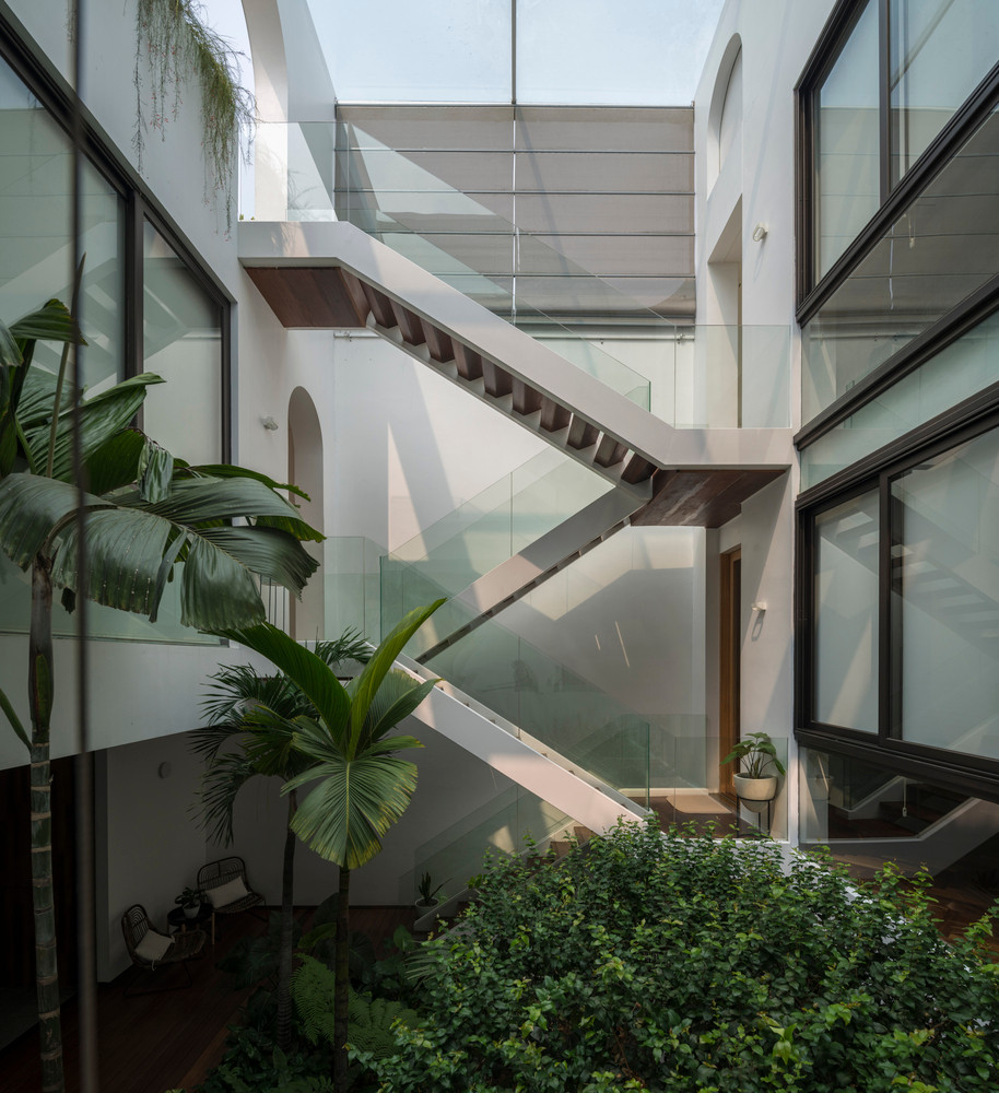 Vì vậy, họ mong muốn có nhiều không khí trong lành trong căn nhà của mình.