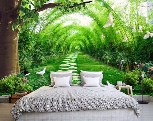 Hàng cây hoa trên tường là điểm nhấn, đem lại sức sống cho phòng ngủ. Ảnh: Bindo.