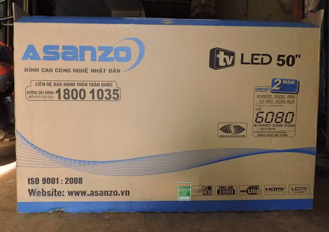 Theo đó, công ty Asanzo bị nghi ngờ "đánh lận con đen", nhập hàng nguyên chiếc từ Trung Quốc nhưng lại dán mác Việt Nam để qua mặt người tiêu dùng cùng các cơ quan quản lý.