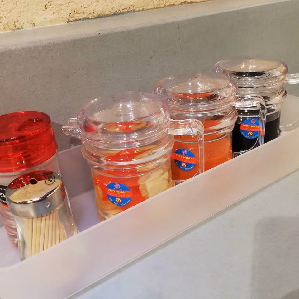 Quán phở Thìn Tokyo mở cửa từ 11h đến 14h hàng ngày. Dự kiến, quán sẽ kéo dài thời gian bán trong ngày hơn kể từ tháng 4.