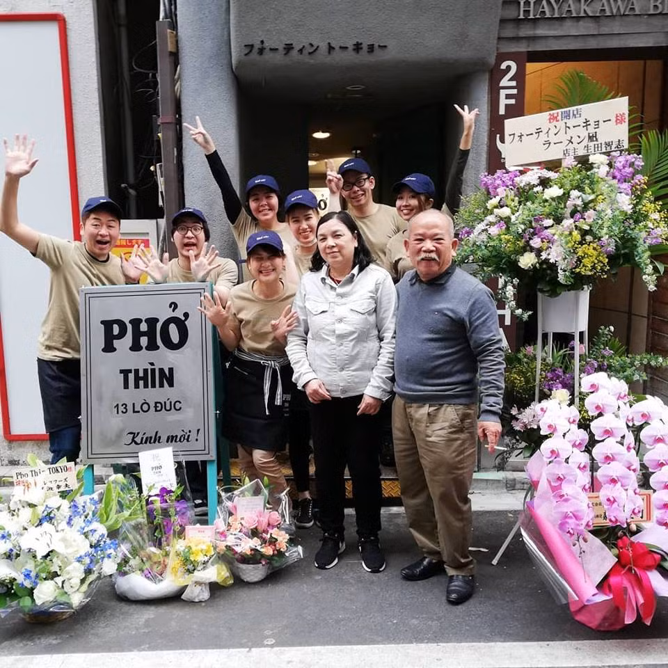 Cách đây ít ngày, một quán phở Thìn mới mở ở Tokyo (Nhật Bản) đã tạo nên một cơn sốt và thu hút rất đông thực khách đến thưởng thức.