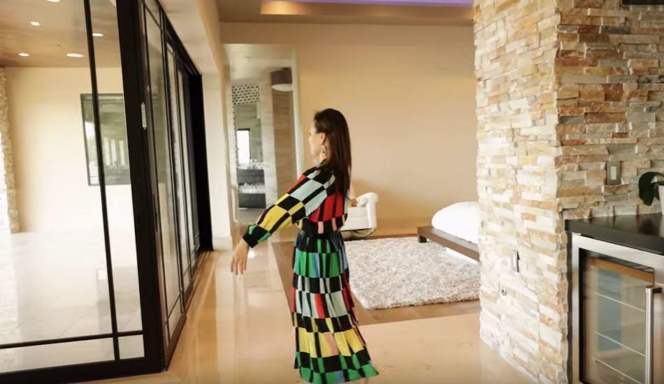 Không gian nào trong nhà cũng rộng và thoáng mát.