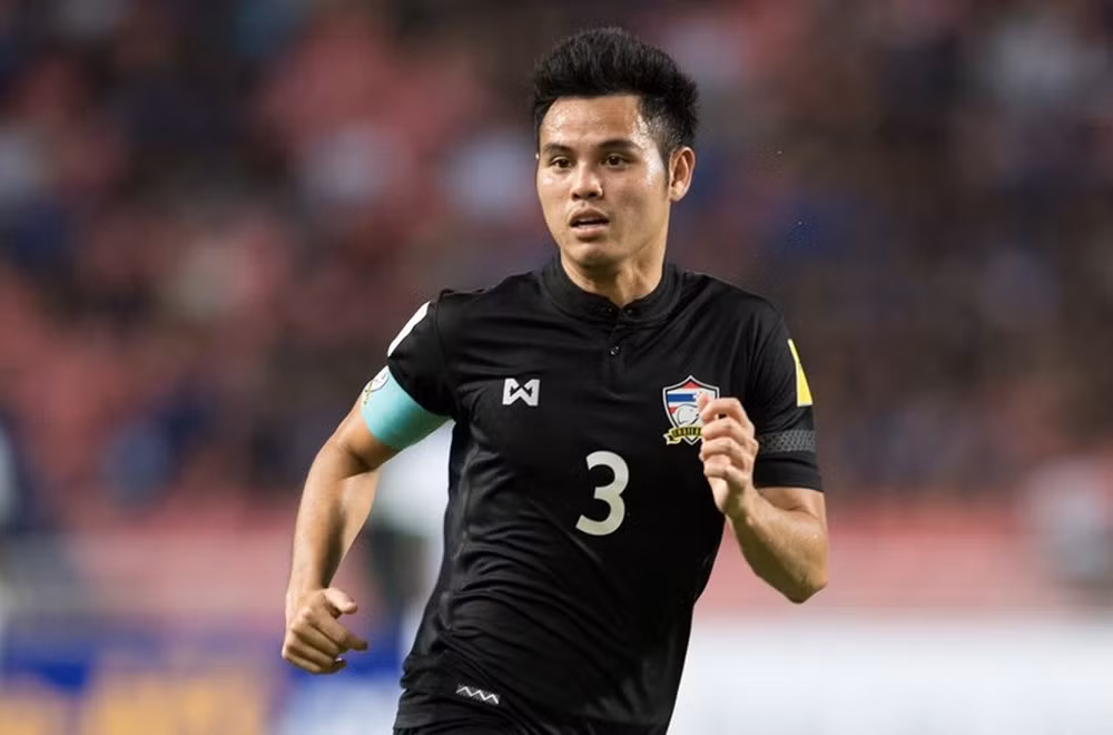 Cầu thủ 29 tuổi này chơi tại giải vô địch quốc gia Nhật Bản và đang đầu quân cho Yokohama F.Marinos theo dạng cho mượn.