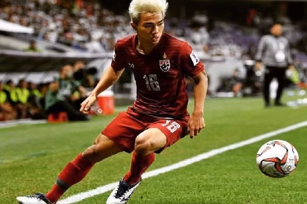 Theo Transfermarkt, tiền vệ cao 1m58 này được định giá tới 2,2 triệu Euro, tăng 600.000 Euro so với năm ngoái.