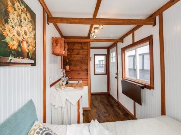 Căn nhà được thiết kế như vậy nhằm giảm bớt sự lộ xộn trong không gian.