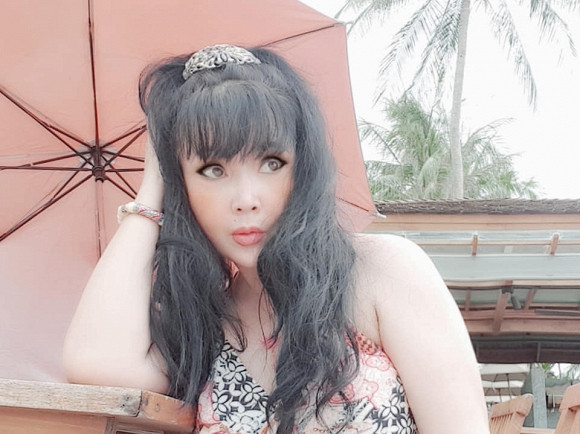 Goc anh pho bay nhan sac tham hoa cua NSND Lan Huong