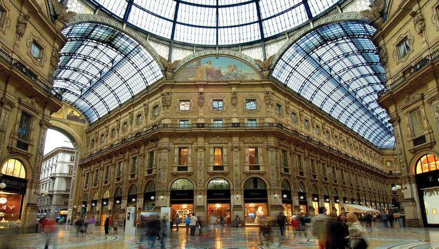Nằm ngay trung tâm thành phố Milan (Italia), Town House Galleria là khách sạn chỉ dành cho giới siêu giàu đích thực.