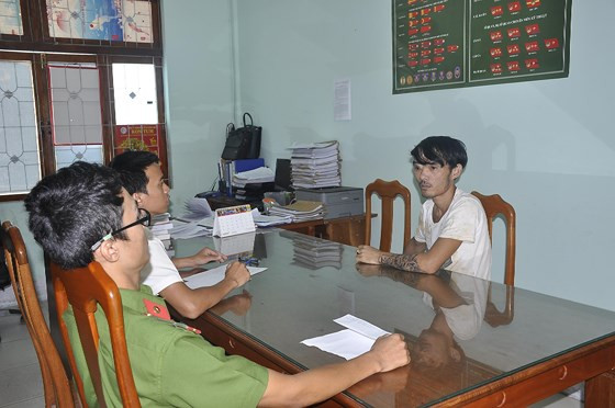 Trom xe y te o Quang Tri, bi bat o Kon Tum-Hinh-2