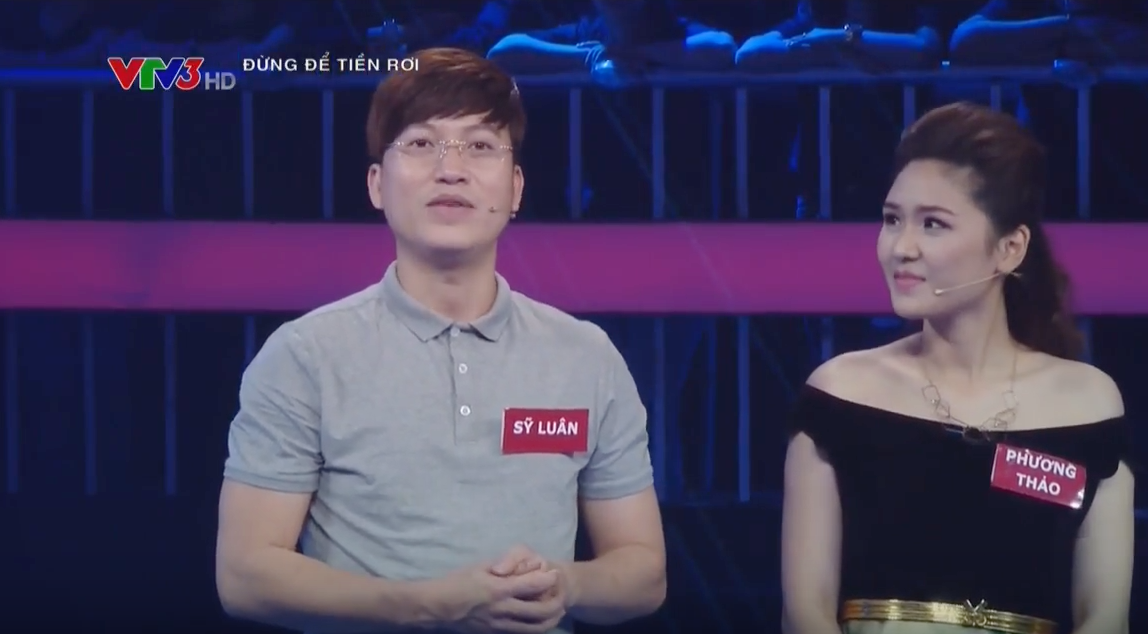 Sỹ Luân – Phương Thảo cũng từng khiến khán giả “phát hoảng” khi quả quyết đặt 200 triệu vào đáp án “cây khế” trong câu hỏi: “Khắc nhập khắc xuất là thần chú dùng cho loại cây nào?”, khi tham gia chương trình Đừng Để Tiền Rơi.