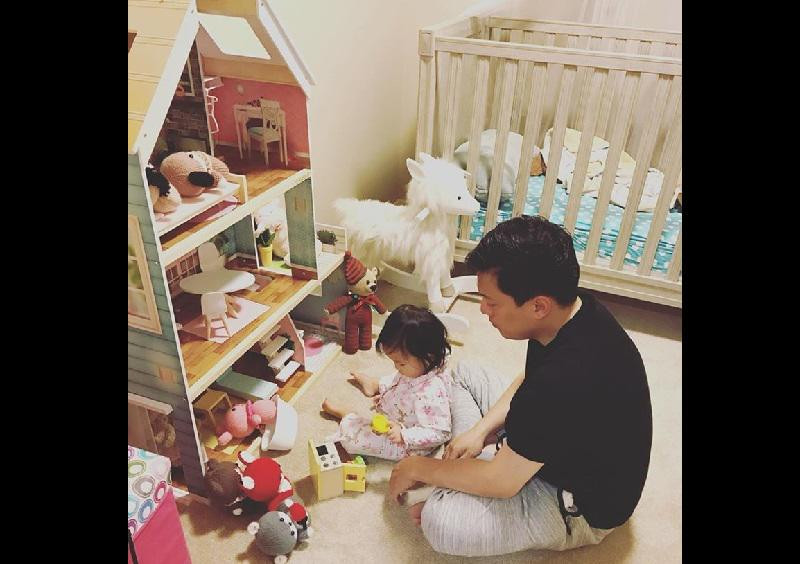 Căn nhà mang phong cách hiện đại, thường thấy ở các quốc gia châu Âu, châu Mỹ.